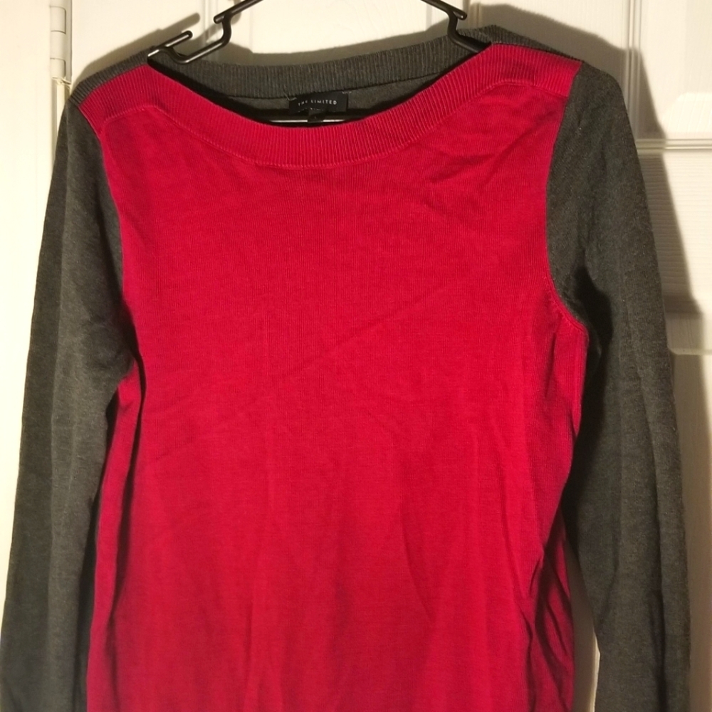 The Limited Sweater Large